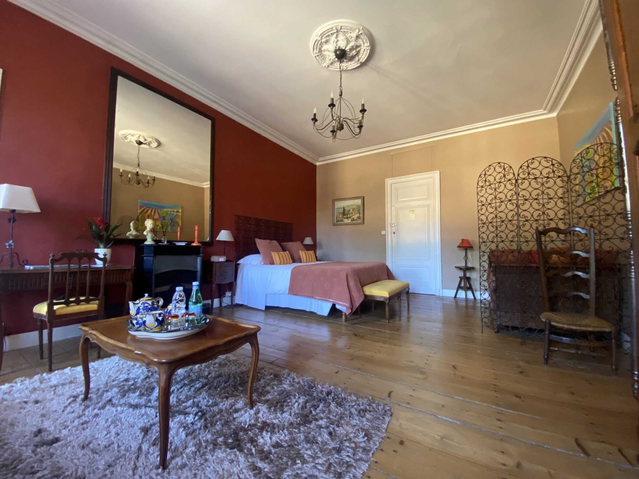 Chambre provençale du château de l'isle
