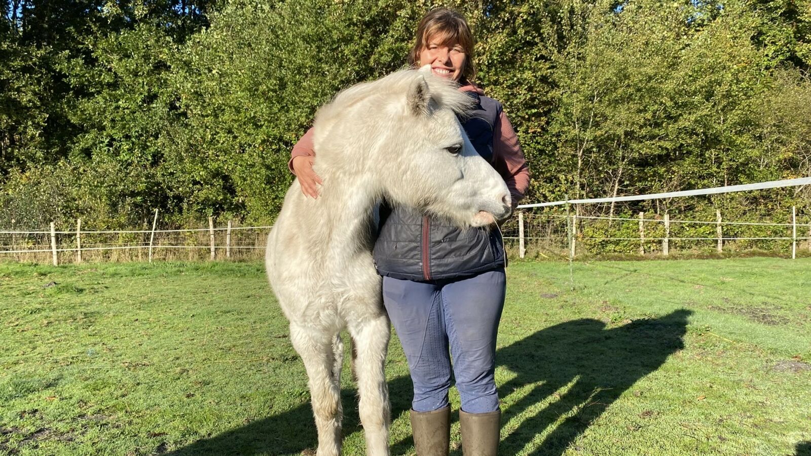 Faire du poney avec les enfants dans le Médoc
