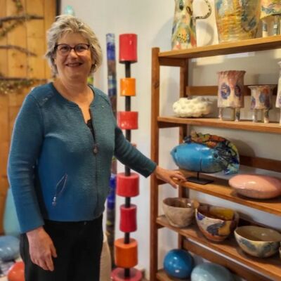 ATELIER DE LAUROS LE PORGE POTERIE RAKU CLAUDINE RUELLAN