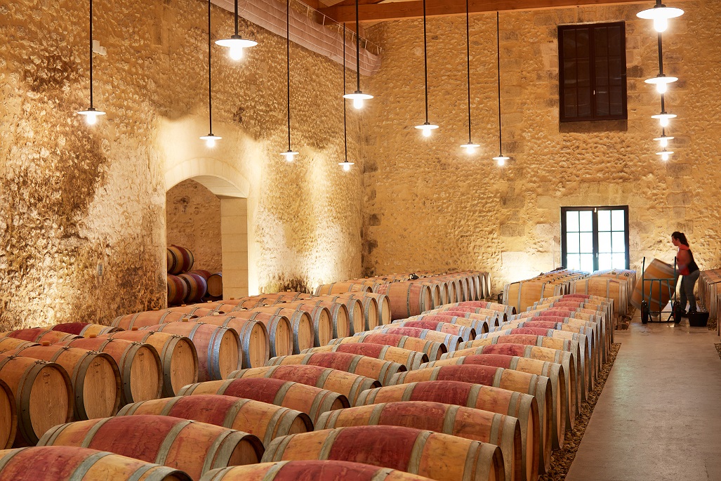 C_MAUVESIN_BARTON_cellar light©S.Chapuis - Lilian BARTON SARTORIUS