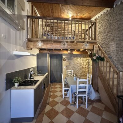 LOCATION EL MADANI MOULIS EN MEDOC