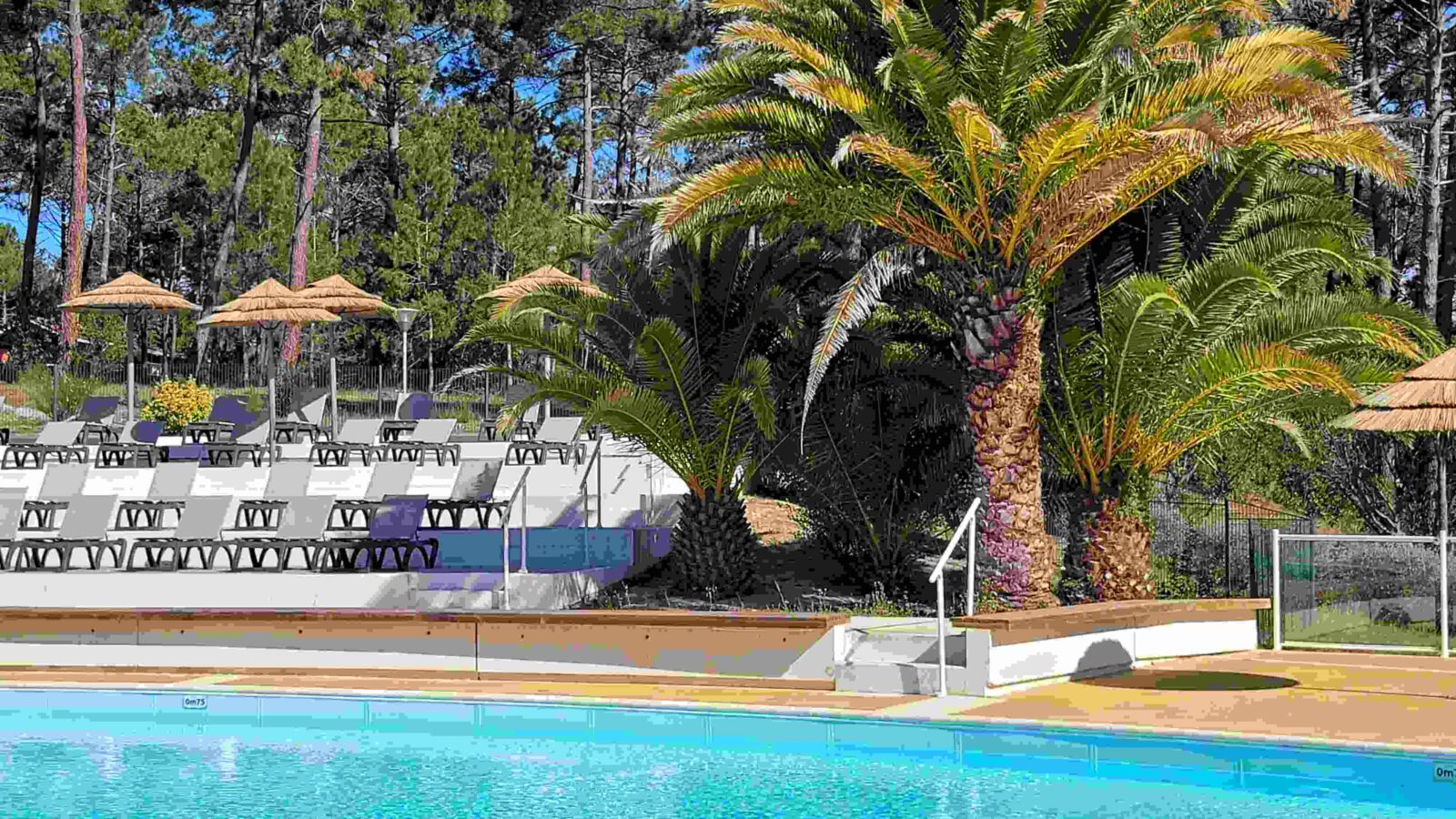 La Jenny piscine - La Jenny Vacances Le Porge