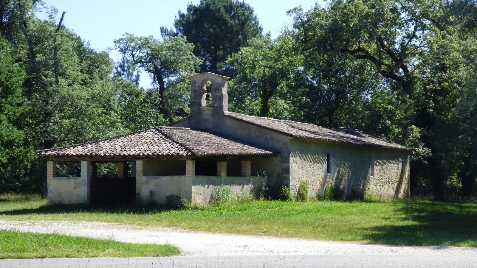 Chapelle Saint-Raphael de Moulis
