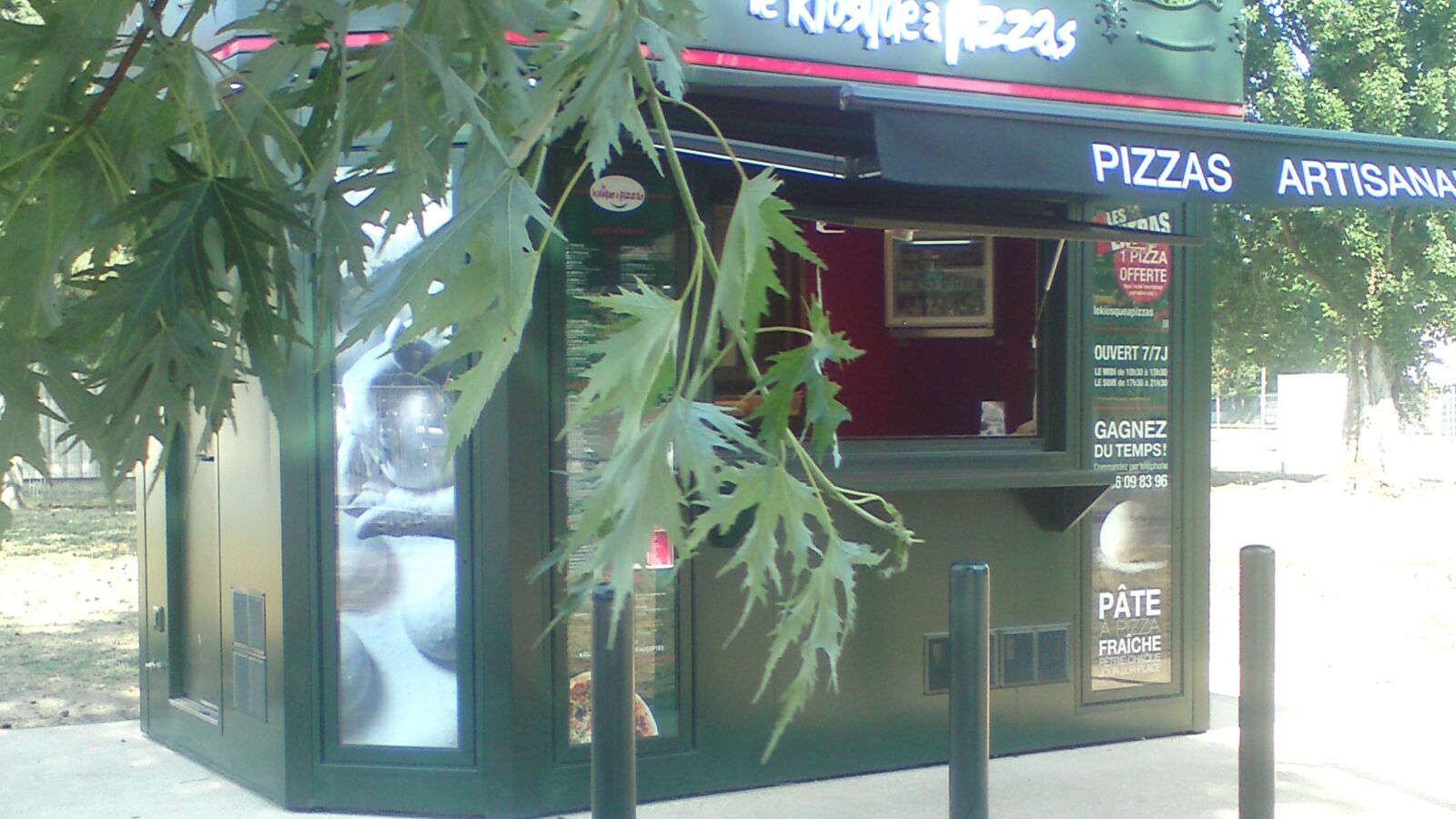 kiosque pizza avensan